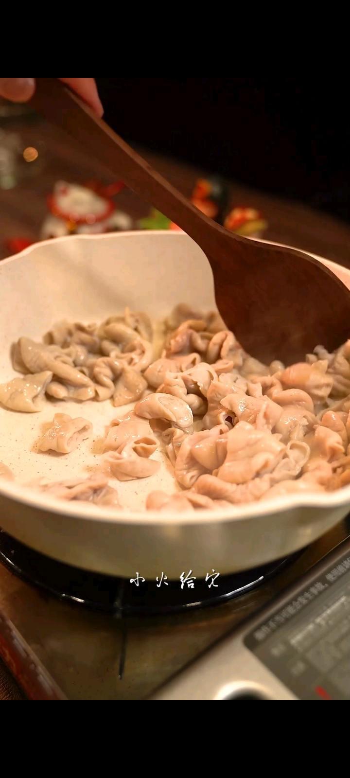 孩子挑食在我這根本不存在，香噴噴的鹵肉的做法-家常味燒菜譜