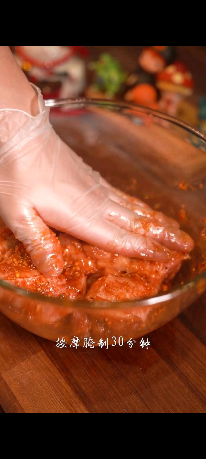 肉食黨一定不能錯(cuò)過(guò)的脆皮五花肉的做法-咸鮮味炸菜譜