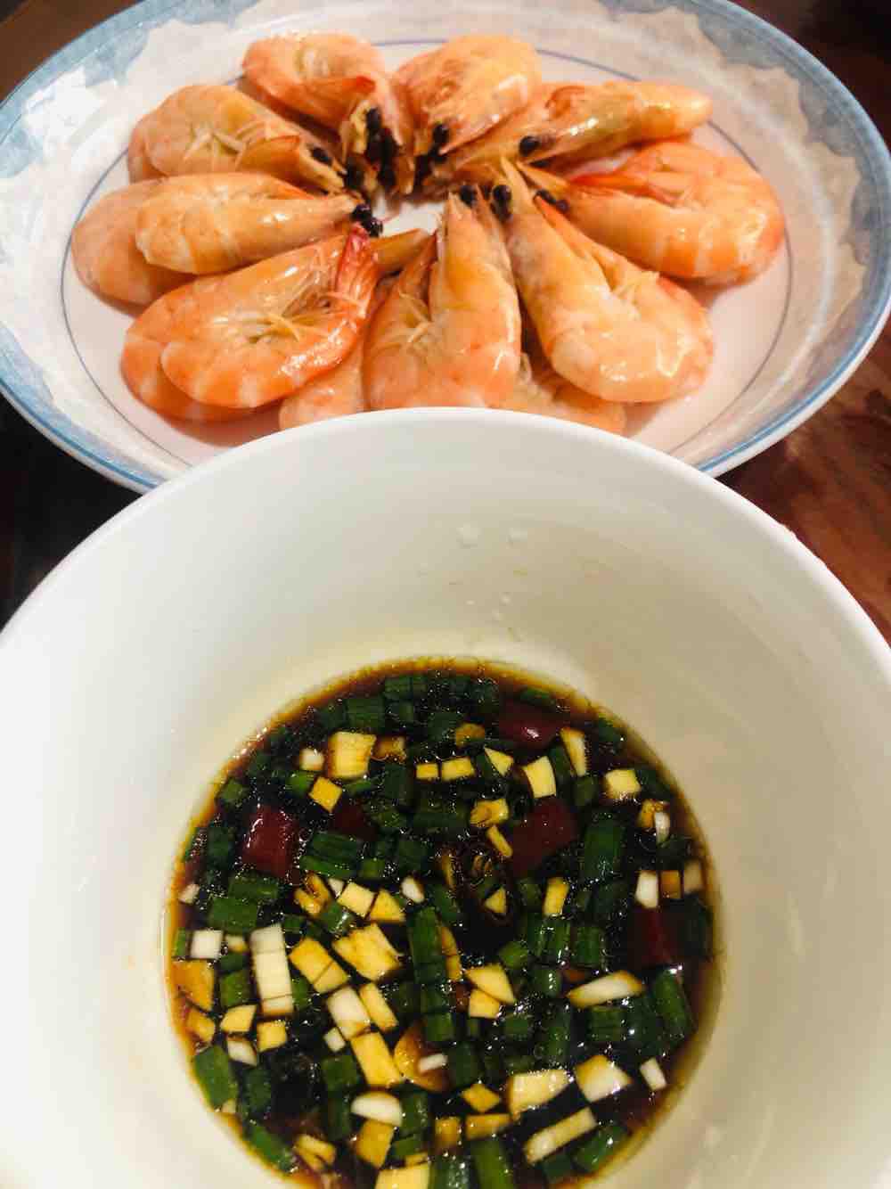 白灼蝦的做法-咸鮮味煮菜譜