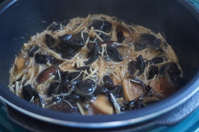 炒素三菌的做法-家常味炒菜譜