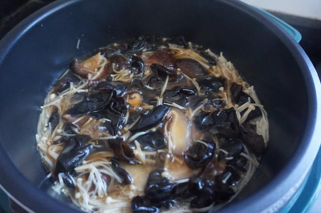 炒素三菌的做法-家常味炒菜譜