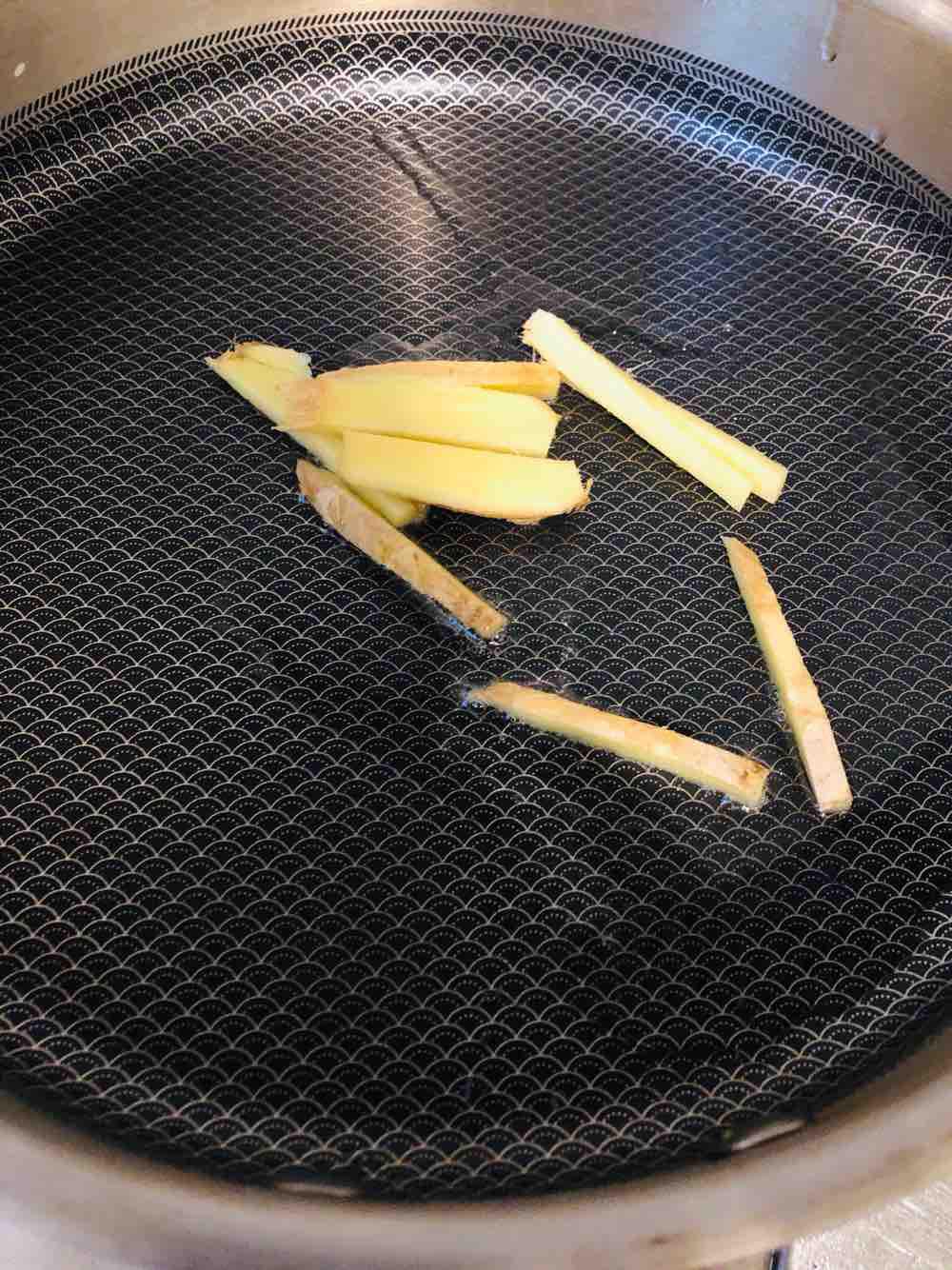 醬香六月黃的做法-咸鮮味煮菜譜