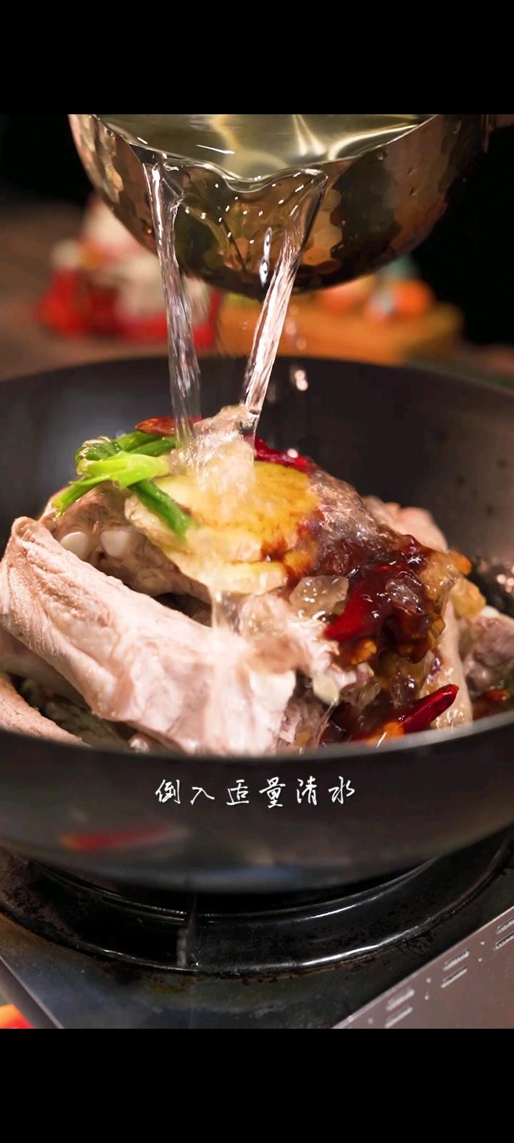 什么樣比不上這一鍋紅燒排骨帶來的滿足！的做法-家常味燒菜譜