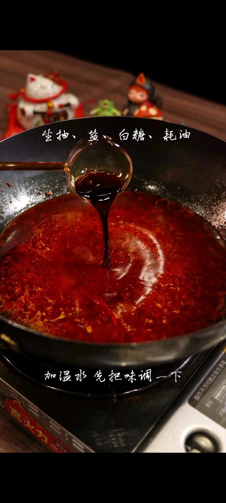 經(jīng)典川菜毛血旺，應(yīng)該沒(méi)人不愛(ài)吧的做法-香辣味煮菜譜