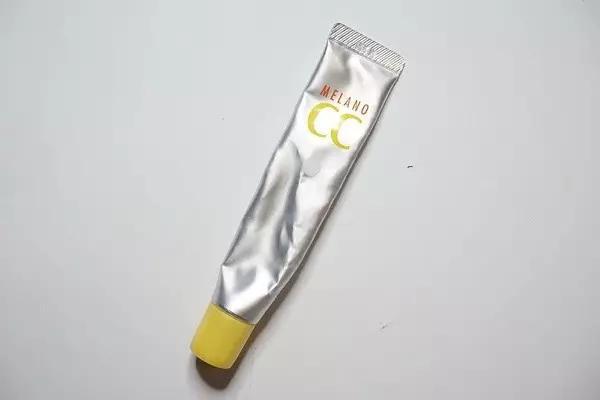  不同膚質保濕要做到潤而不膩 這些科普不得不學 