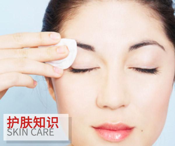  睡前做好這些 護膚效果加倍變更美 