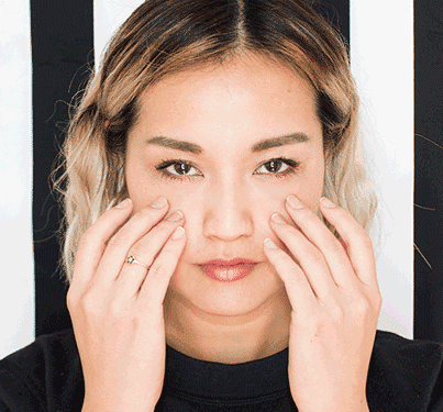  臉大妹紙泥萌想要的瘦臉方法來咯 