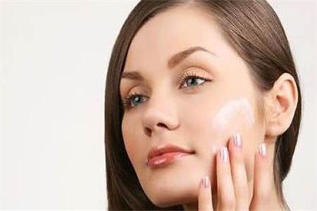 女生要想皮膚水嫩，這些護膚步驟不能少