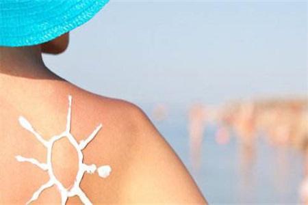 女性正確護膚小技巧，除了防曬，這兩點也不能少