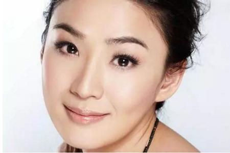 女生臉上愛出油怎么辦，三個方法為打造清爽肌膚