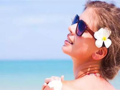 緩解肌膚出油難題，還你干凈嫩白皮膚