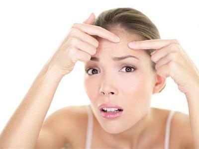 女性護(hù)膚小竅門：改正這些誤區(qū)，不然肌膚會(huì)越來(lái)越糟