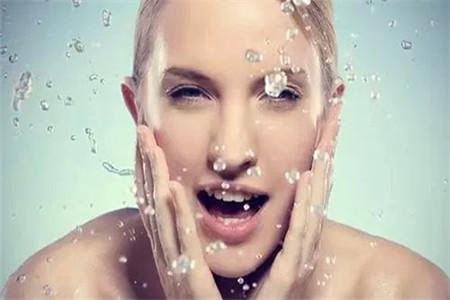 肌膚毛孔空隙的三種不同類型，女性都想了解的護膚小知識