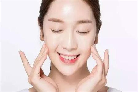 護膚小常識：這樣清潔面部，你一定會很美