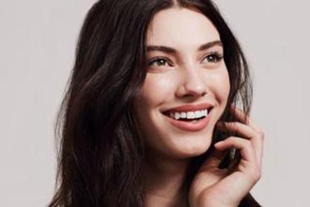 黑眼圈特別厲害是什么原因,女生如何消除變美麗-易網<a href=http://m.henggaotouzi.com/ target=_blank class=infotextkey>健康養生</a>網 黑眼圈特別厲害是什么原因,女生如何消除變美麗