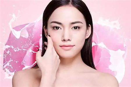 夏天臉部長痘痘，粉刺等皮膚問題該怎么辦？找到原因才能對癥下藥