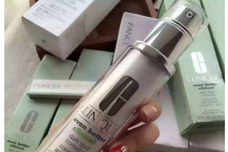 祛斑產(chǎn)品哪款最有效果，亮白無暇帶來肌膚年輕感