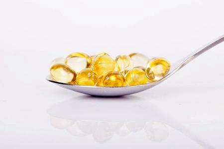 女性美白肌膚的祛斑小妙招，減少黑色素沉淀的4個方法