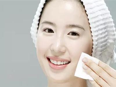 如何使用防曬霜美白，保養(yǎng)肌膚的進(jìn)階技巧