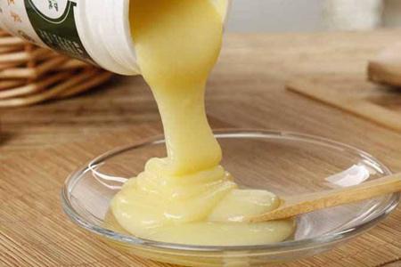 蜂王漿美容功效祛黃褐斑，使用需要注意的副作用