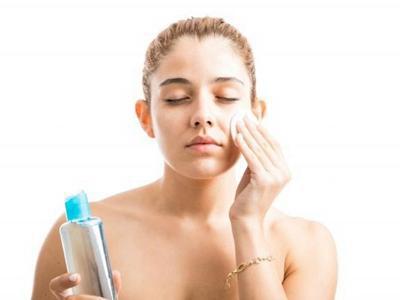 皮膚曬傷怎么辦，處理不好留下曬斑，教你正確修復方法