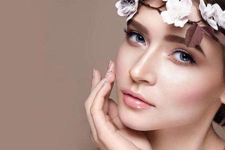 秋季干燥起皮怎么辦，少女無暇皮膚保持的四個方法