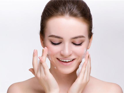 痘痘復發總是令人煩惱，注意三個方面才能靈活防治