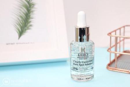 女人的美白精華液，六款高端護(hù)膚產(chǎn)品排行榜