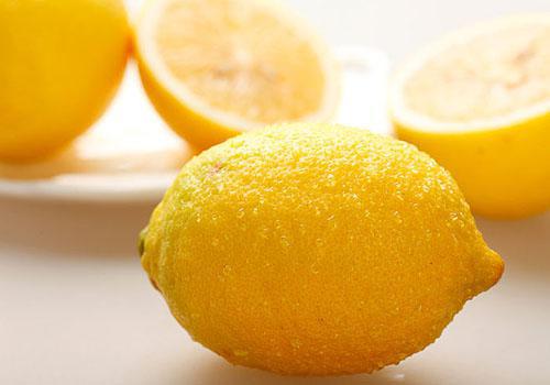 女人美容護膚吃什么水果好？常吃這5種肌膚水嫩透白