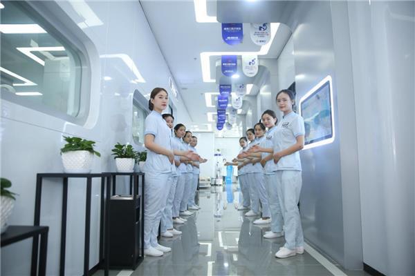 理膚泉k乳正確使用方法是什么?使用頻率多少為好?-易網(wǎng)健康<a href=http://m.henggaotouzi.com/jkys/ target=_blank class=infotextkey>養(yǎng)生</a>網(wǎng) 理膚泉k乳正確使用方法是什么?使用頻率多少為好?