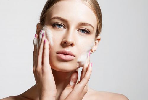 護膚品的使用順序是什么？現在知道還不算晚