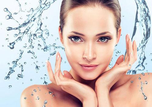 冬天皮膚干燥粗糙如何保濕？3個步驟快速補水