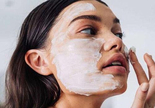 冬季肌膚保養重點 做到這6點肌膚水嫩透亮-易網健康<a href=http://m.henggaotouzi.com/jkys/ target=_blank class=infotextkey>養生</a>網 冬季肌膚保養重點 做到這6點肌膚水嫩透亮