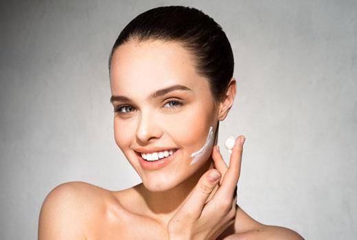 冬季肌膚保養重點 做到這6點肌膚水嫩透亮-易網健康養生網 冬季肌膚保養重點 做到這6點肌膚水嫩透亮