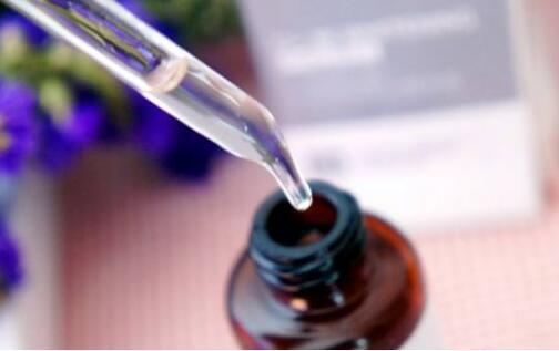 精華液和肌底液有什么區(qū)別?這5點(diǎn)不同了解一下