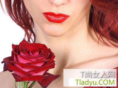 冬季女性潤唇膏使用秘籍 塑造完美唇部