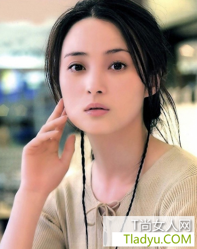 冬日女性肌膚護理 美人霜滋潤每寸肌膚哦-易網健康<a href=http://m.henggaotouzi.com/jkys/ target=_blank class=infotextkey>養生</a>網 冬日女性肌膚護理 美人霜滋潤每寸肌膚哦