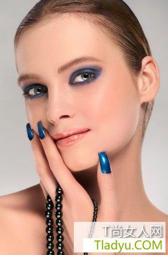 圣誕節亮片妝 Party閃出光彩