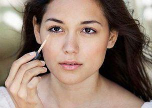 遮瑕液和遮瑕膏哪個好用?分別如何使用？