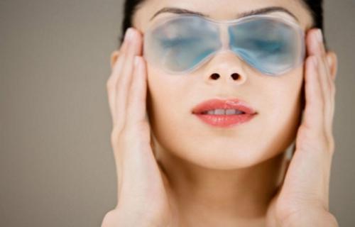 黑眼圈顯老顯憔悴? 4個(gè)方法輕松去除