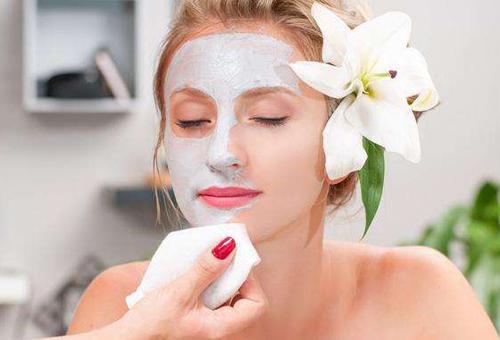 自制面膜危害大 這個護膚誤區要了解