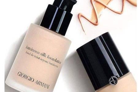油皮最好用粉底液排行榜，雅詩蘭黛蘭蔻絕對不會選錯