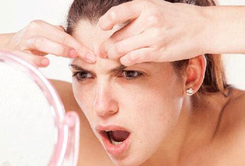 臉上的痘坑能去除嗎 簡單9招讓你擺脫“月球臉”