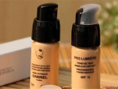 粉底液和bb霜哪個先用 首先也要清楚二者有什么區別