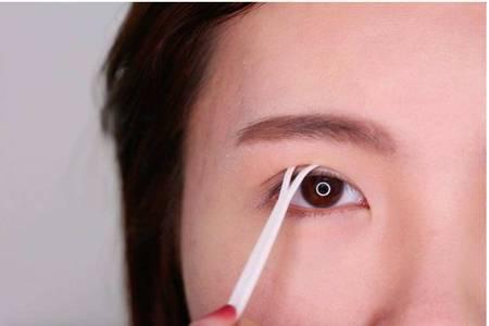 女生眼皮腫的原因，五個方法幫你解除腫眼皮的困擾