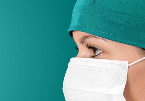長時間戴口罩給肌膚帶來哪些不適？如何正確護理？