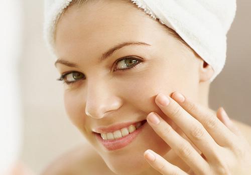 皮膚松弛怎么辦？這些方法提升面部