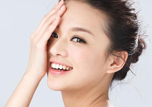 皮膚松弛怎么辦？這些方法提升面部