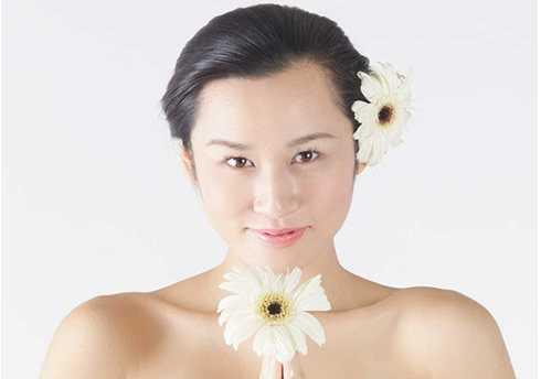 30歲用什么護膚品好？30歲護膚的重點是什么