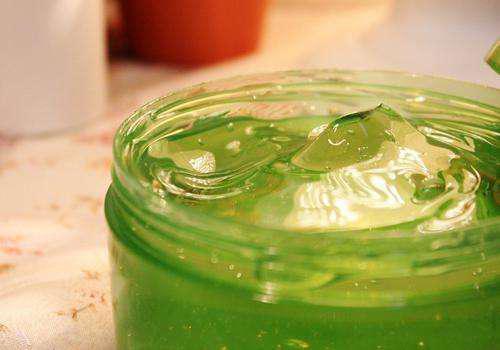 如何正確使用蘆薈膠護膚 使用蘆薈膠要注意什么